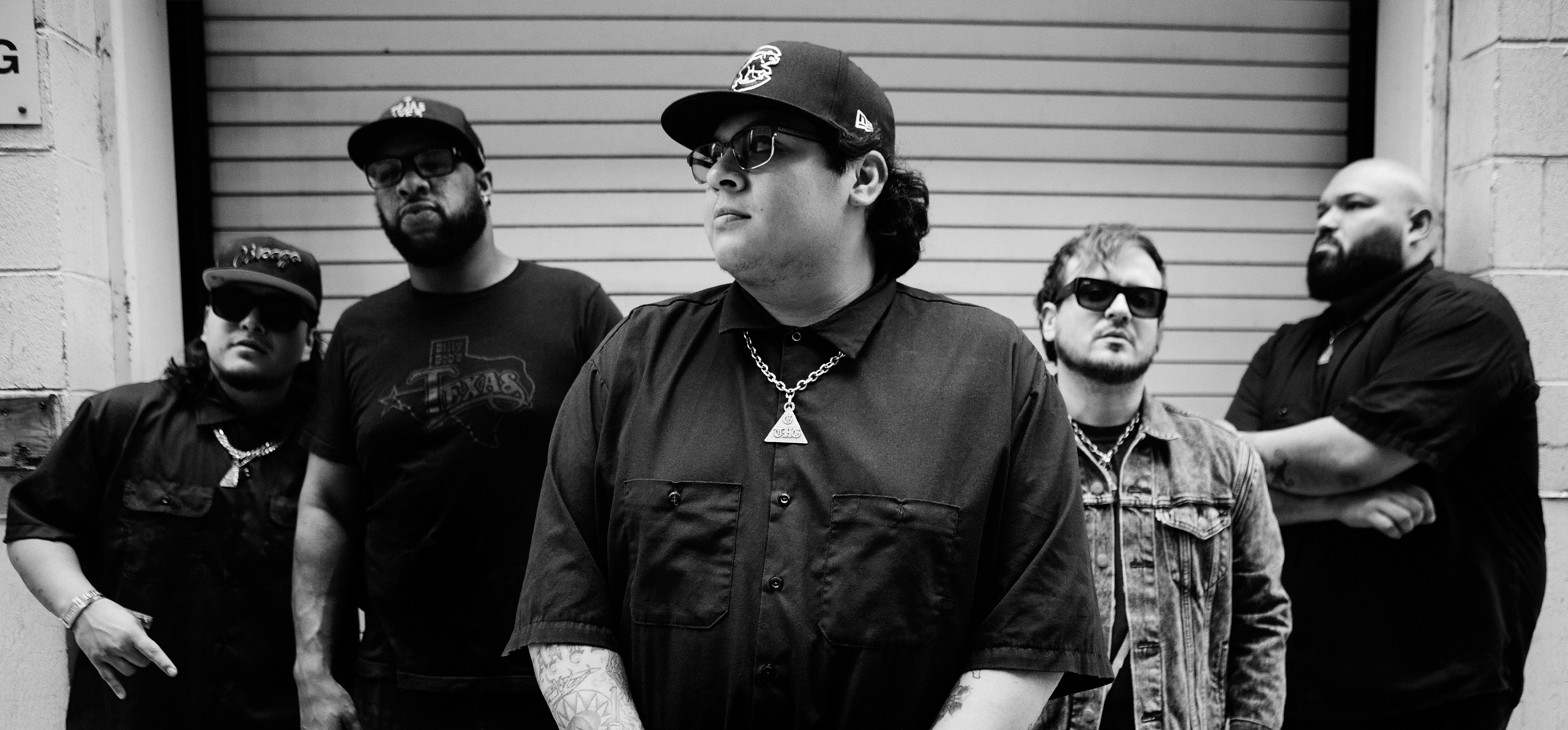 Giovannie & The Hired Guns