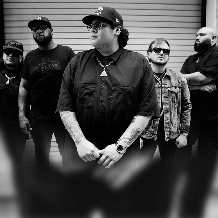 Giovannie & The Hired Guns