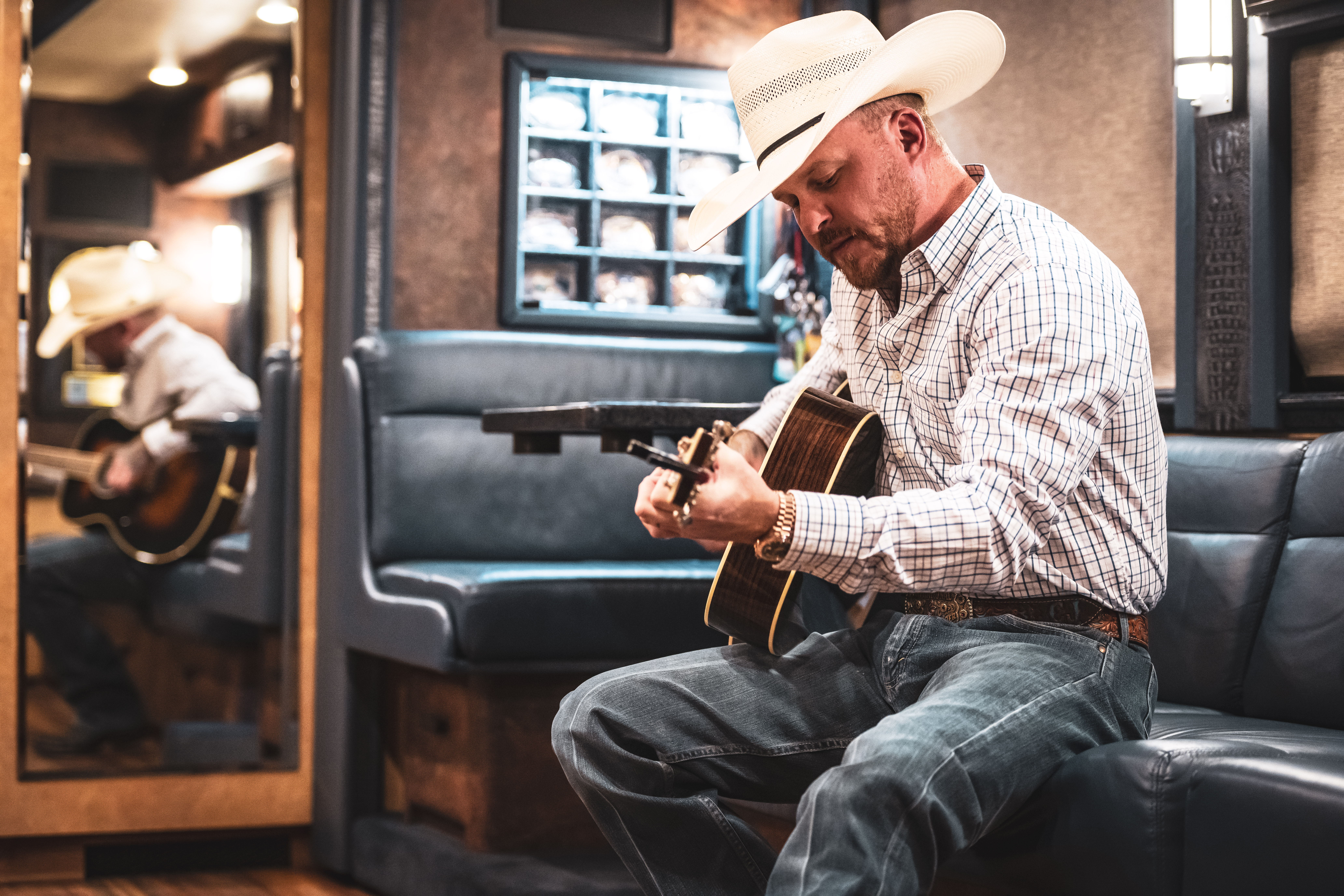 CODY JOHNSON AND WRANGLER® TEAM UP FOR NEW LINE OF WESTERN DRESS SHIRTS